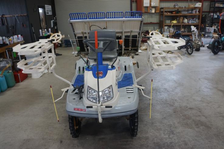 田植機 PQZ4 写真２