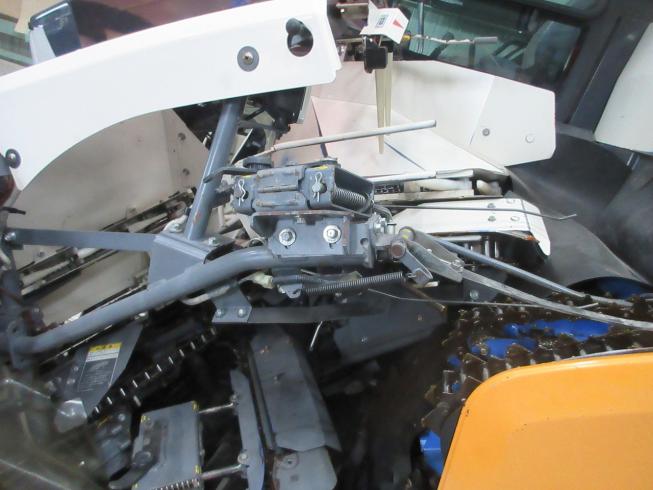 コンバイン HJ6120G-ZCAPLW 写真９