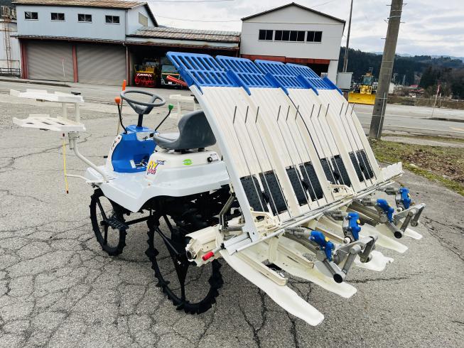 田植機 PPZ4-DL 写真３