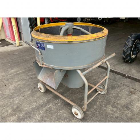 友定建機 ミキサー 写真