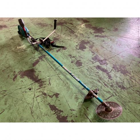 草刈機 MUR369 写真４