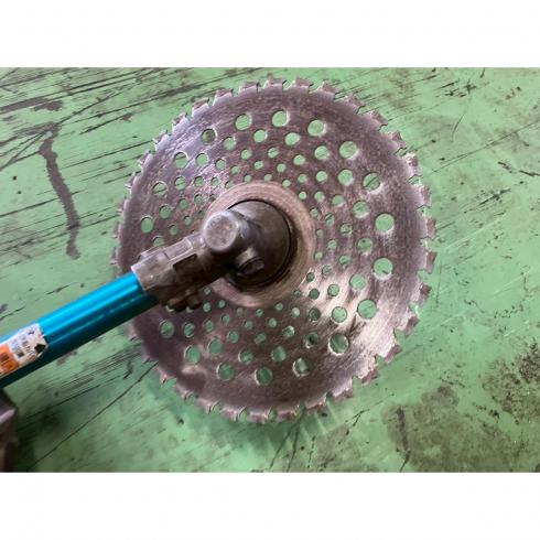 草刈機 MUR369 写真５