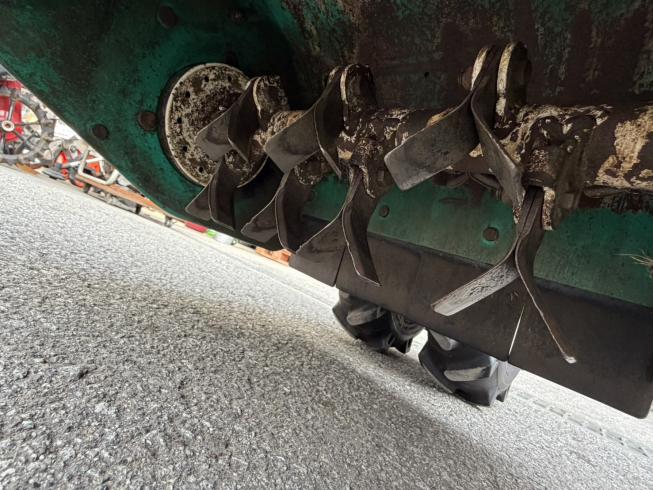 草刈機 HR402 写真５