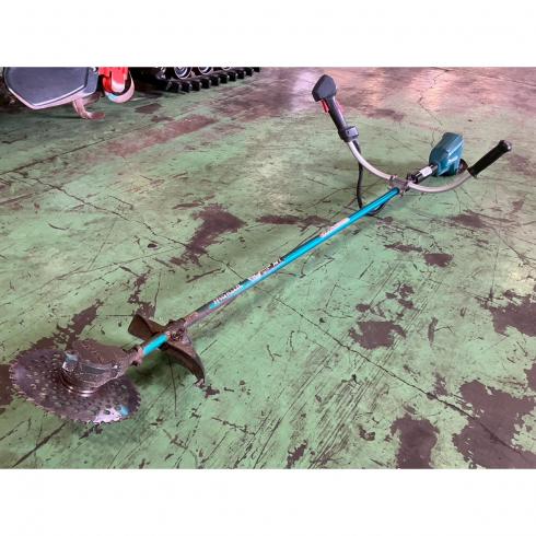 草刈機 MUR368UD 写真４