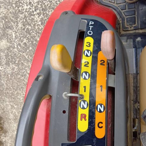 トラクター EG224 写真９