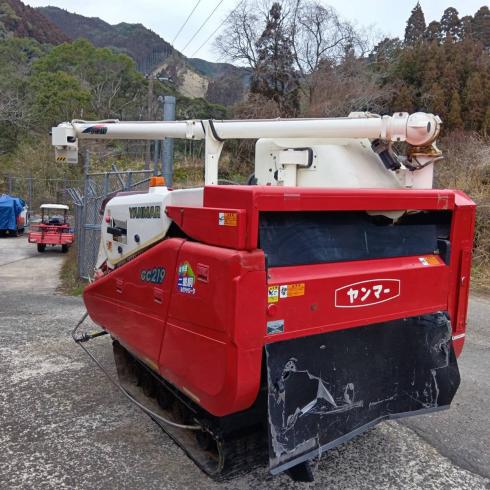 コンバイン GC219 写真５