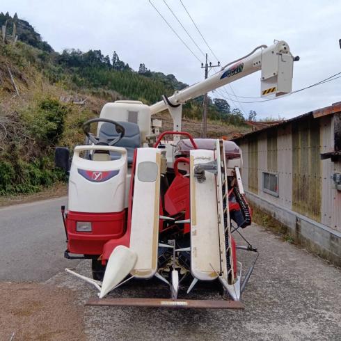 コンバイン GC219 写真３