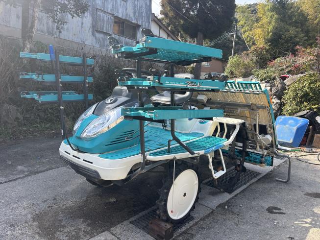 クボタ 田植機 写真