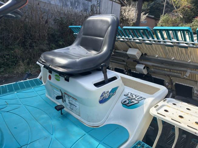 田植機 NSU67 写真６