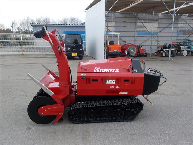 除雪機 KZ1132D 写真２
