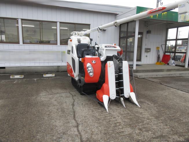 クボタ コンバイン 写真