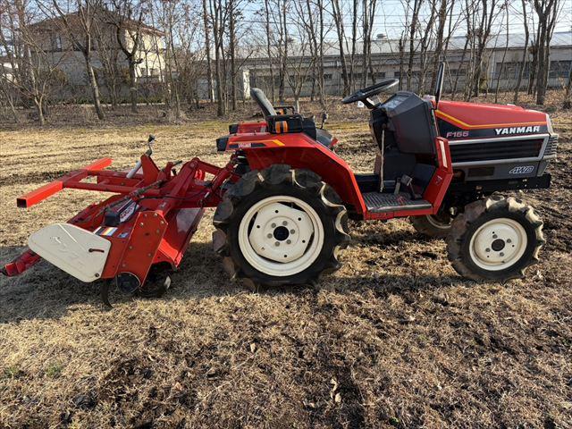 トラクター F155D 写真４
