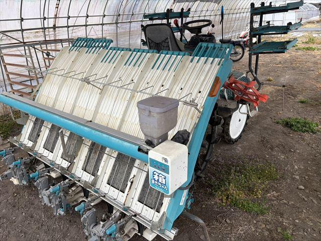 田植機 NSU67 写真２