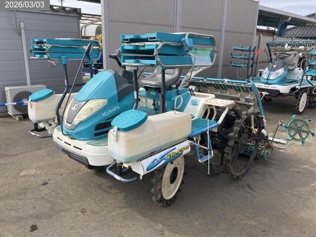 クボタ 田植機 写真