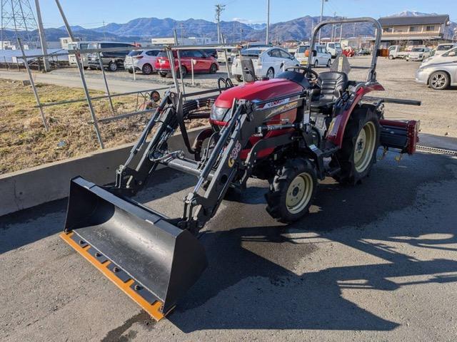 トラクター YT122 写真２