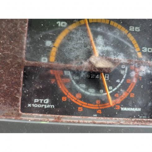 トラクター F145D 写真８