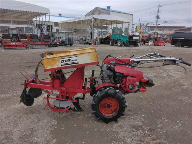 里芋植付機 F610 写真２