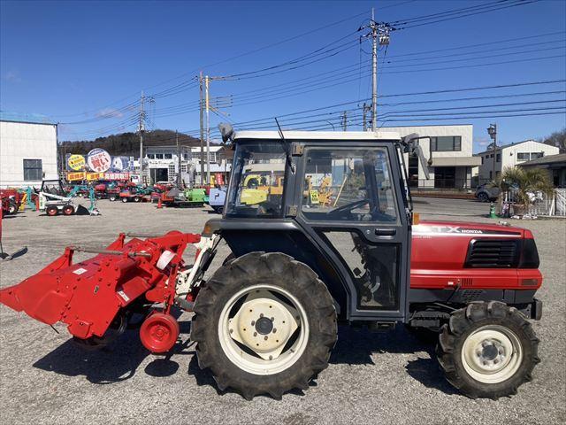 トラクター TX280 写真２