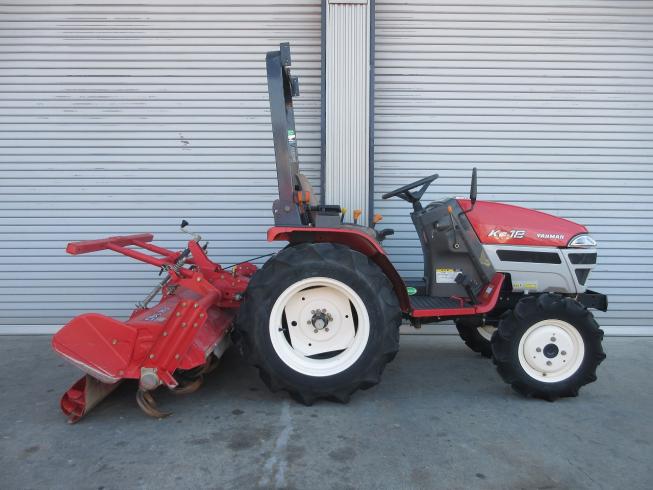 トラクター ke-18 写真４