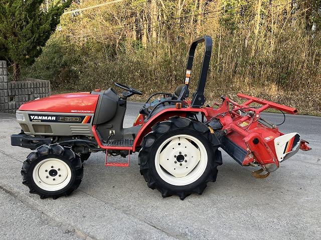 トラクター F-230 写真３