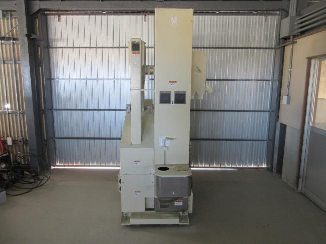 色彩選別機 FGS-3000S 写真６