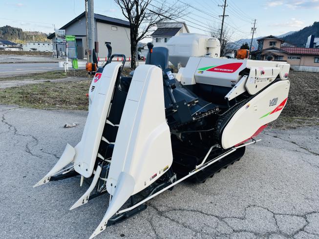 三菱 コンバイン 写真
