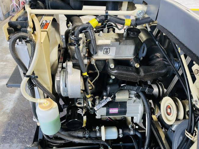 コンバイン V211 写真11