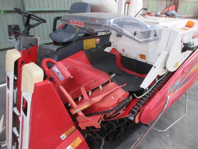 コンバイン GC218G 写真８