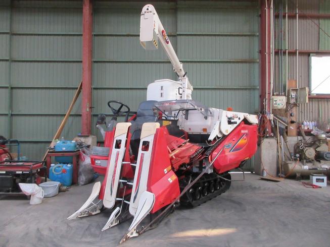 ヤンマー コンバイン 写真