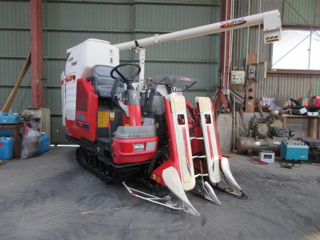 コンバイン GC218G 写真２