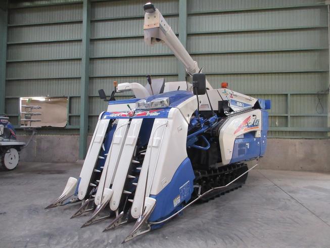 イセキ コンバイン 写真