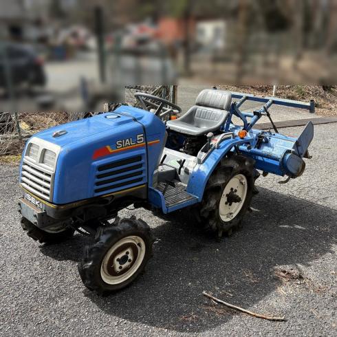 イセキ トラクター 写真