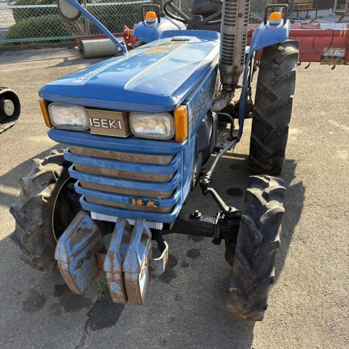 イセキ トラクター 写真