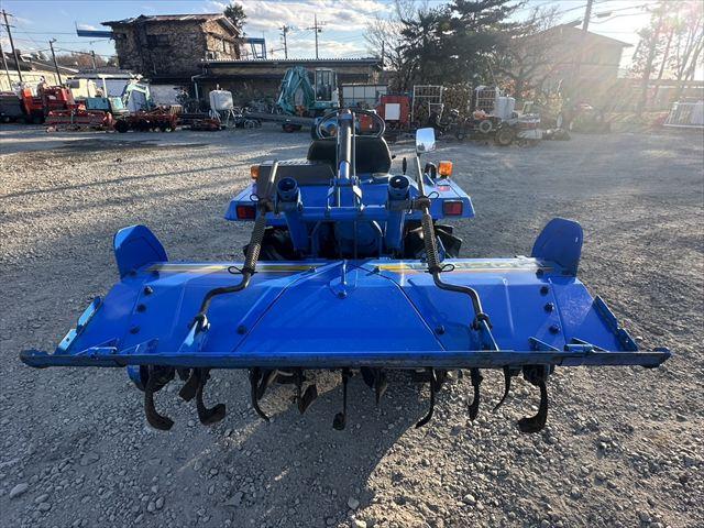 トラクター TU155F 写真３