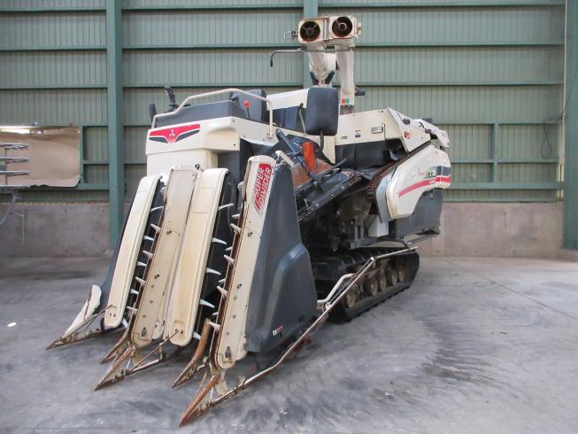 三菱 コンバイン 写真