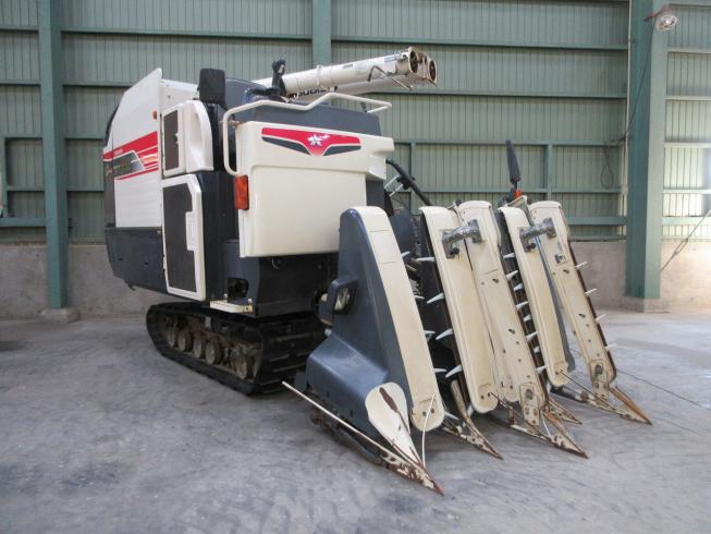 コンバイン VY446 写真２