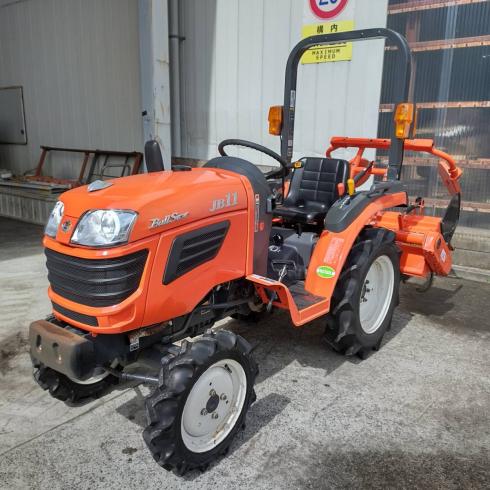 クボタ トラクター 写真