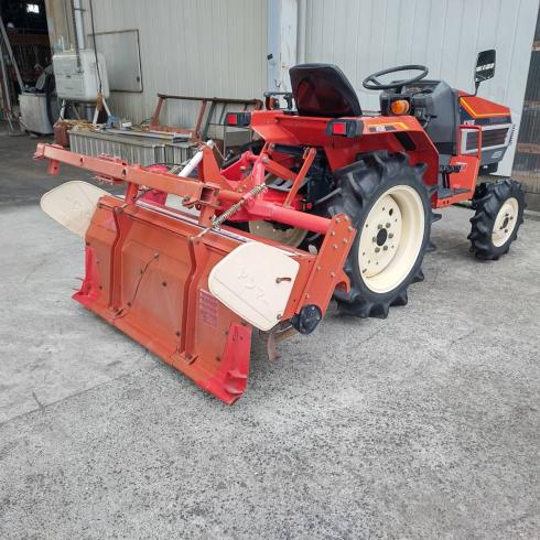 トラクター F165F 写真４