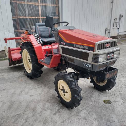 トラクター F165F 写真２