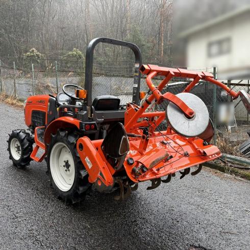 トラクター KB165 写真４