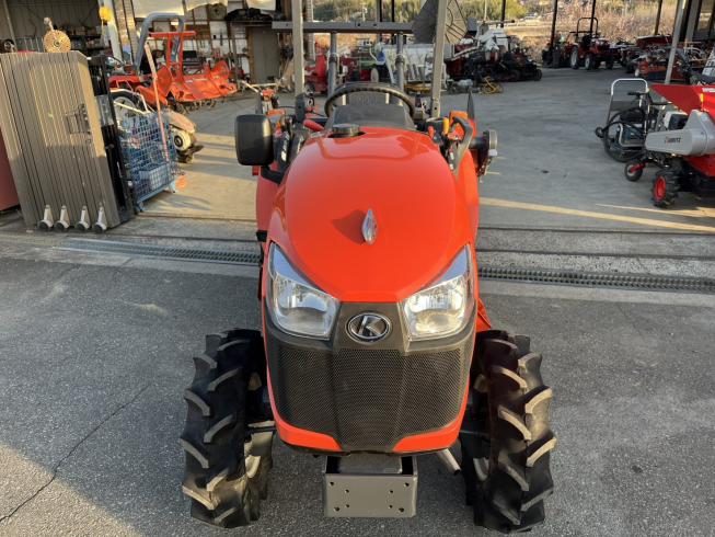 クボタ トラクター 写真