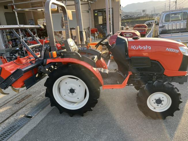 トラクター NB19FMA 写真６