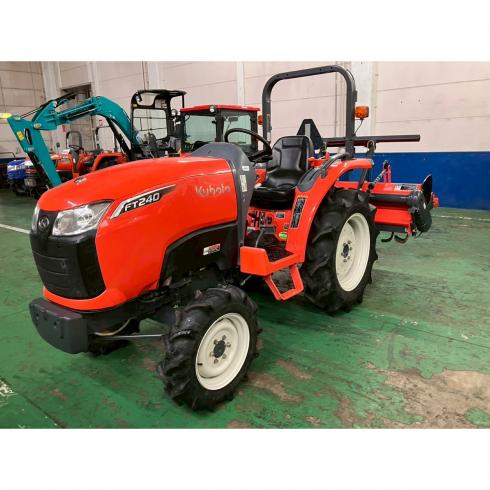 クボタ トラクター 写真