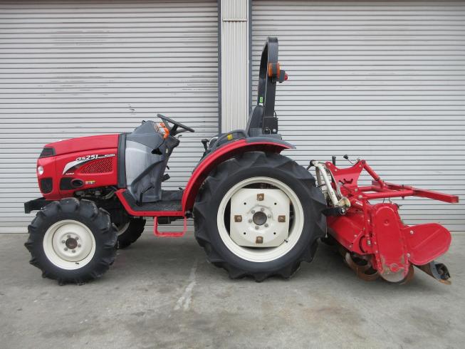 トラクター GS251 写真２