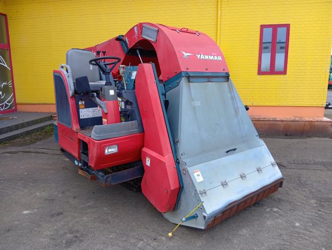 ヤンマー ホールクロップ 写真