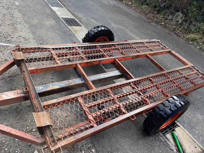 トレーラー 不明 写真４