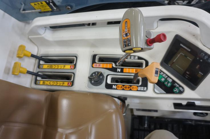 コンバイン AJ323 写真７