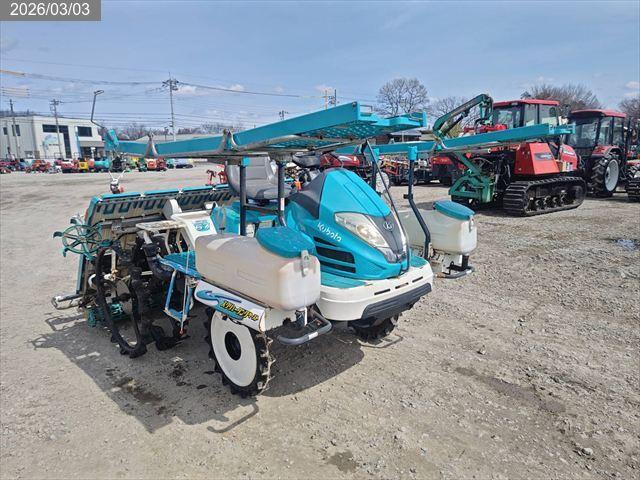 クボタ 田植機 写真