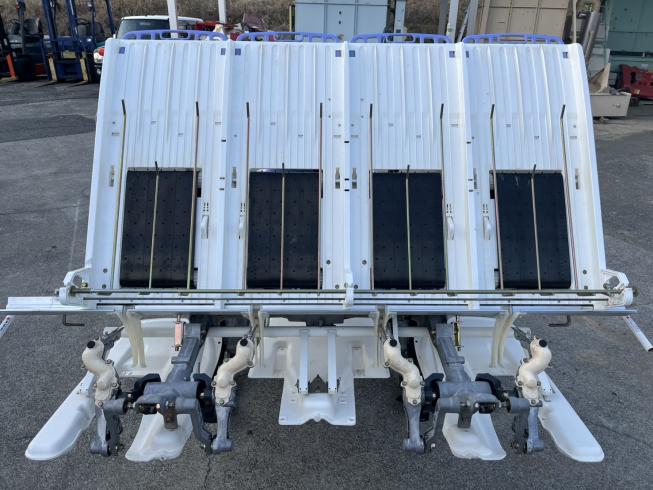 田植機 LC4A-51718 写真７