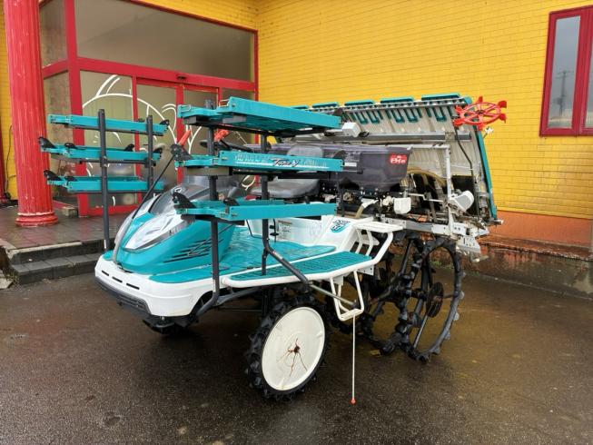 クボタ 田植機 写真